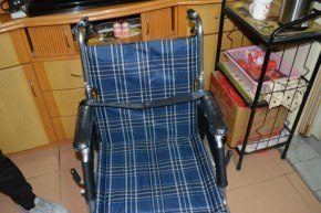 9成新 手動可摺輪椅 