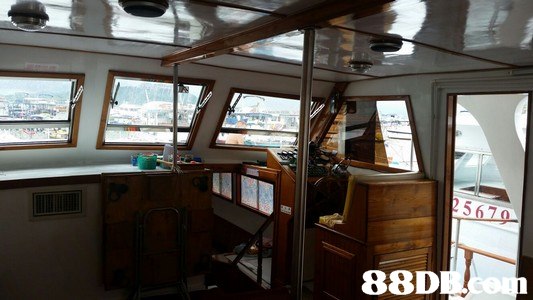 88D,vehicle,boat,deck,yacht,