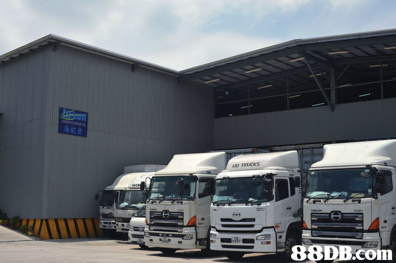 LOGISTICS GROUP LTD 海航倉 MAK UD TRUCKS 700 2041 9297   Transport,Vehicle,Commercial vehicle,Car,Truck