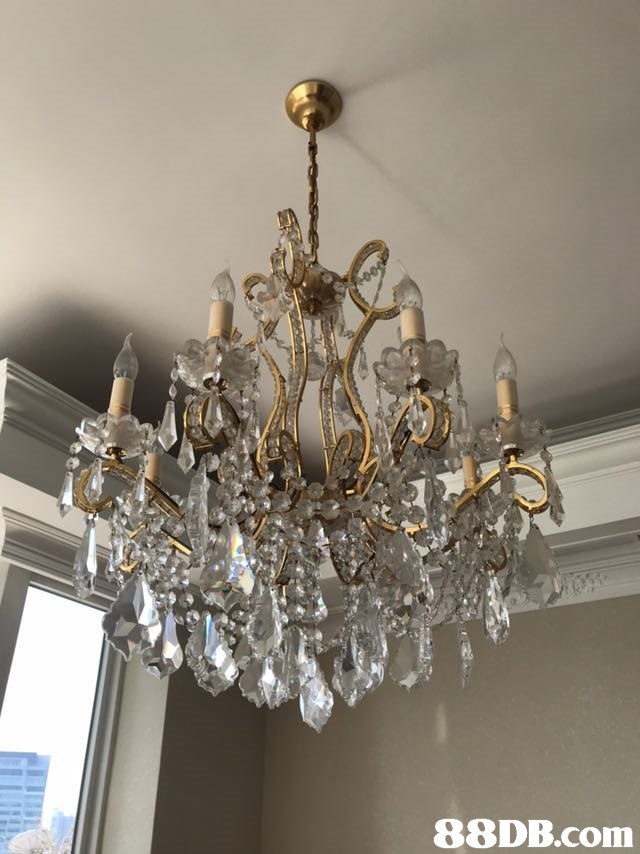 light fixture,chandelier,lighting,decor