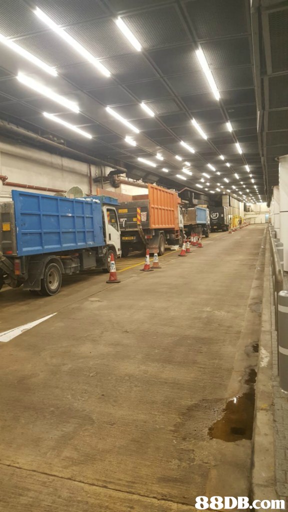 transport,vehicle,asphalt,warehouse,commercial vehicle