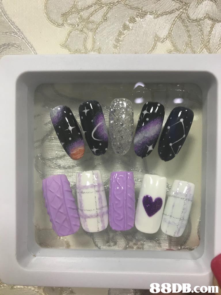   purple,nail,finger,