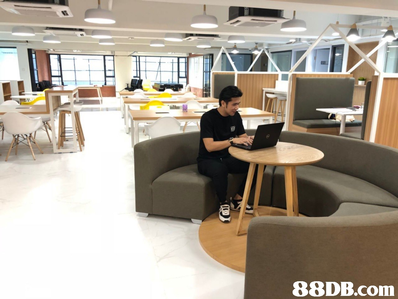 88DB.com  furniture