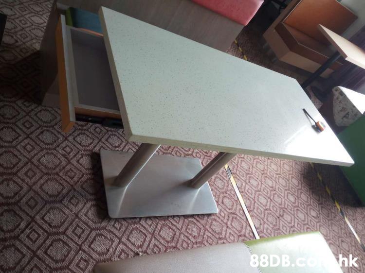 88DB  Table,Technology,Metal,Plywood,