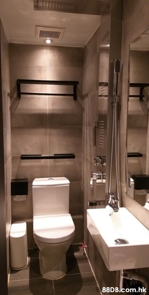 .hk  Bathroom,Room,Property,Toilet,Plumbing fixture